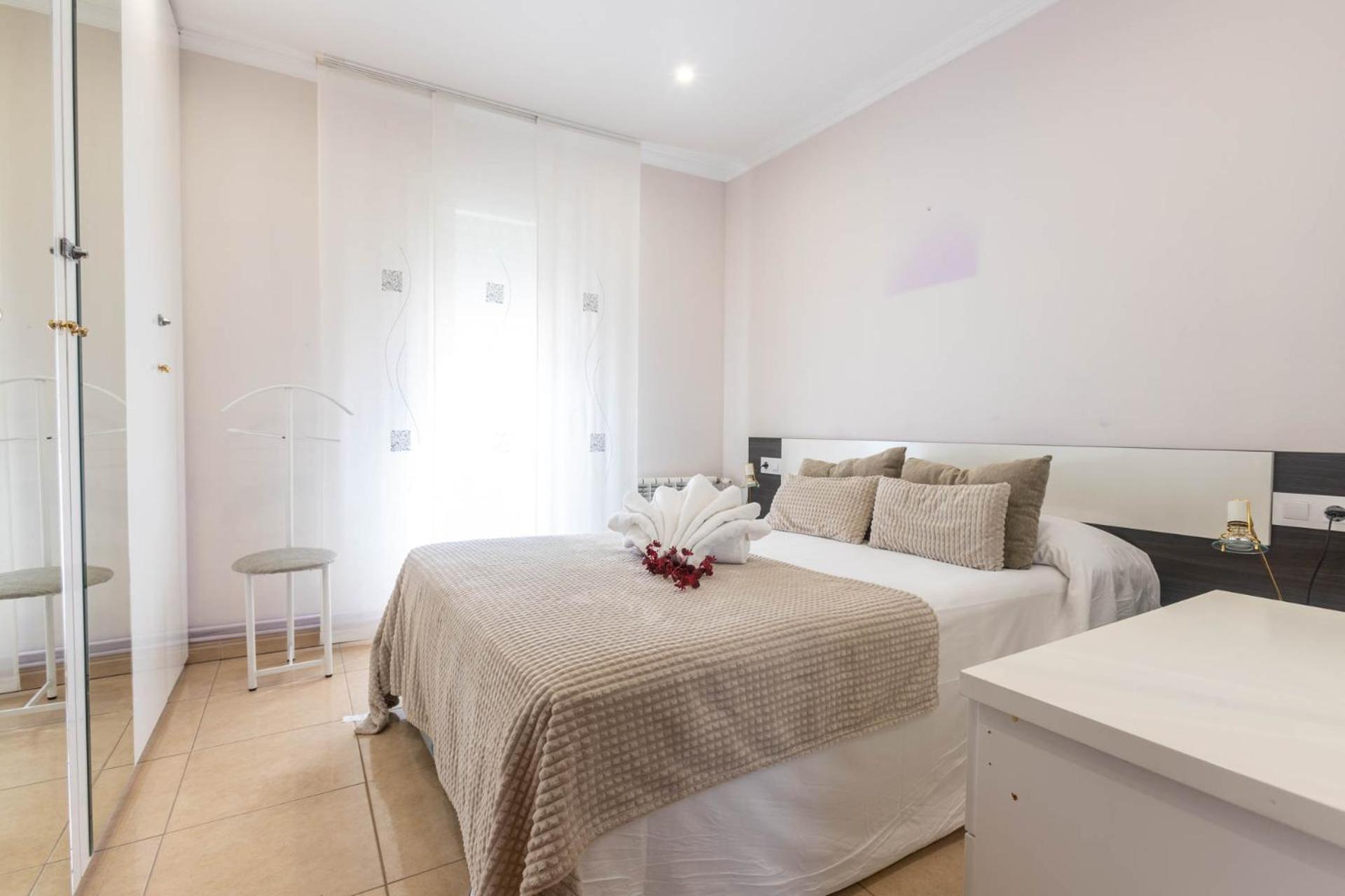 Rnet - Collsacabra Con Piscina Privada Roses