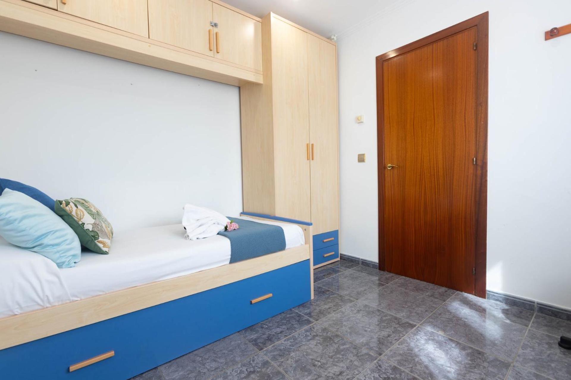 Rnet - Collsacabra Con Piscina Privada *