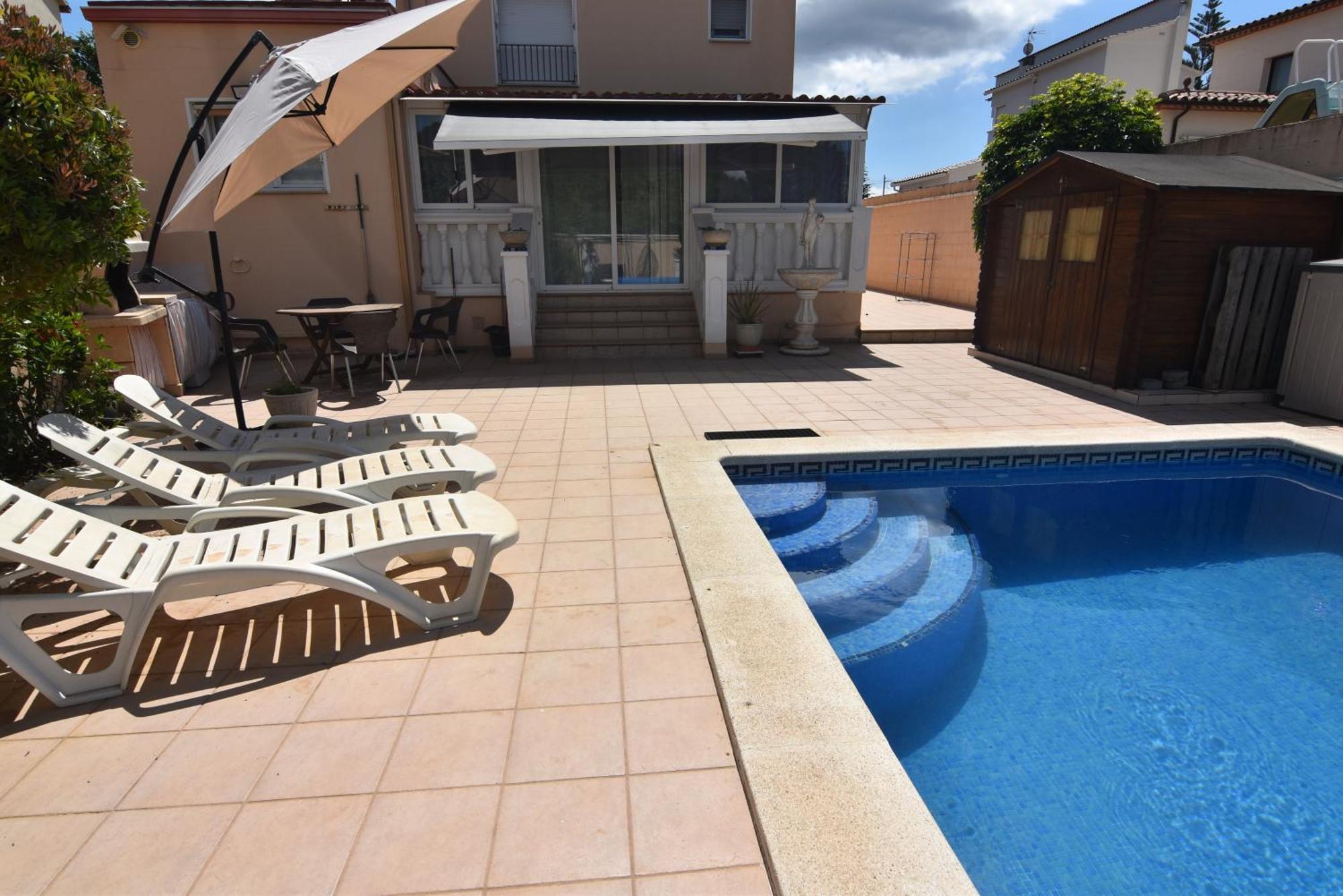 Rnet - Collsacabra Con Piscina Privada Villa Roses