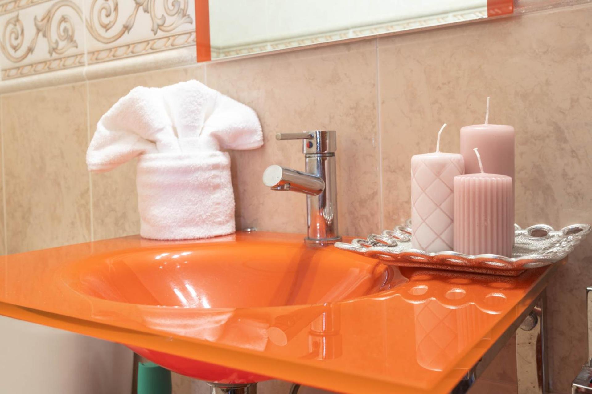 Rnet - Collsacabra Con Piscina Privada * Roses