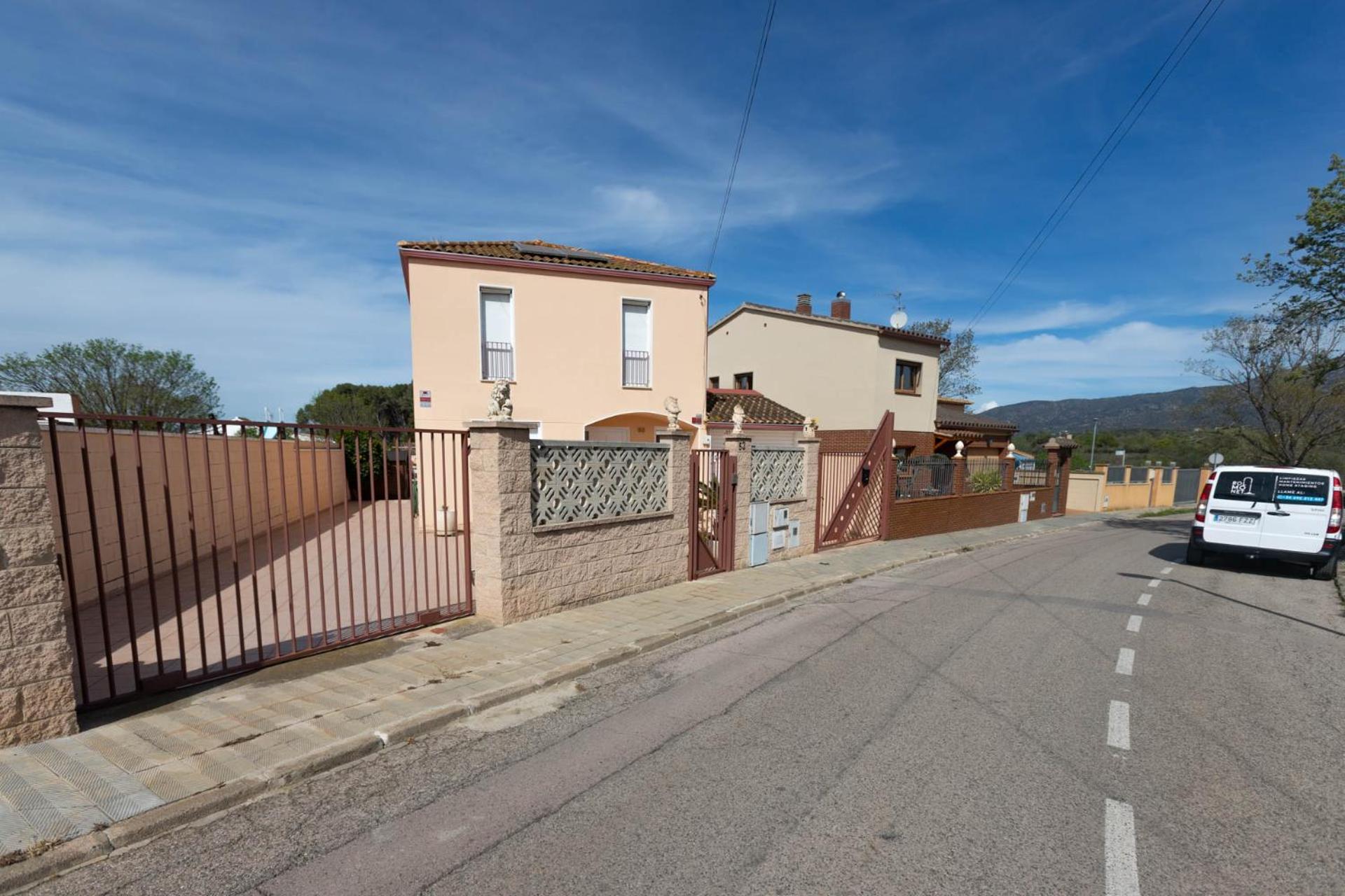 Rnet - Collsacabra Con Piscina Privada Villa
