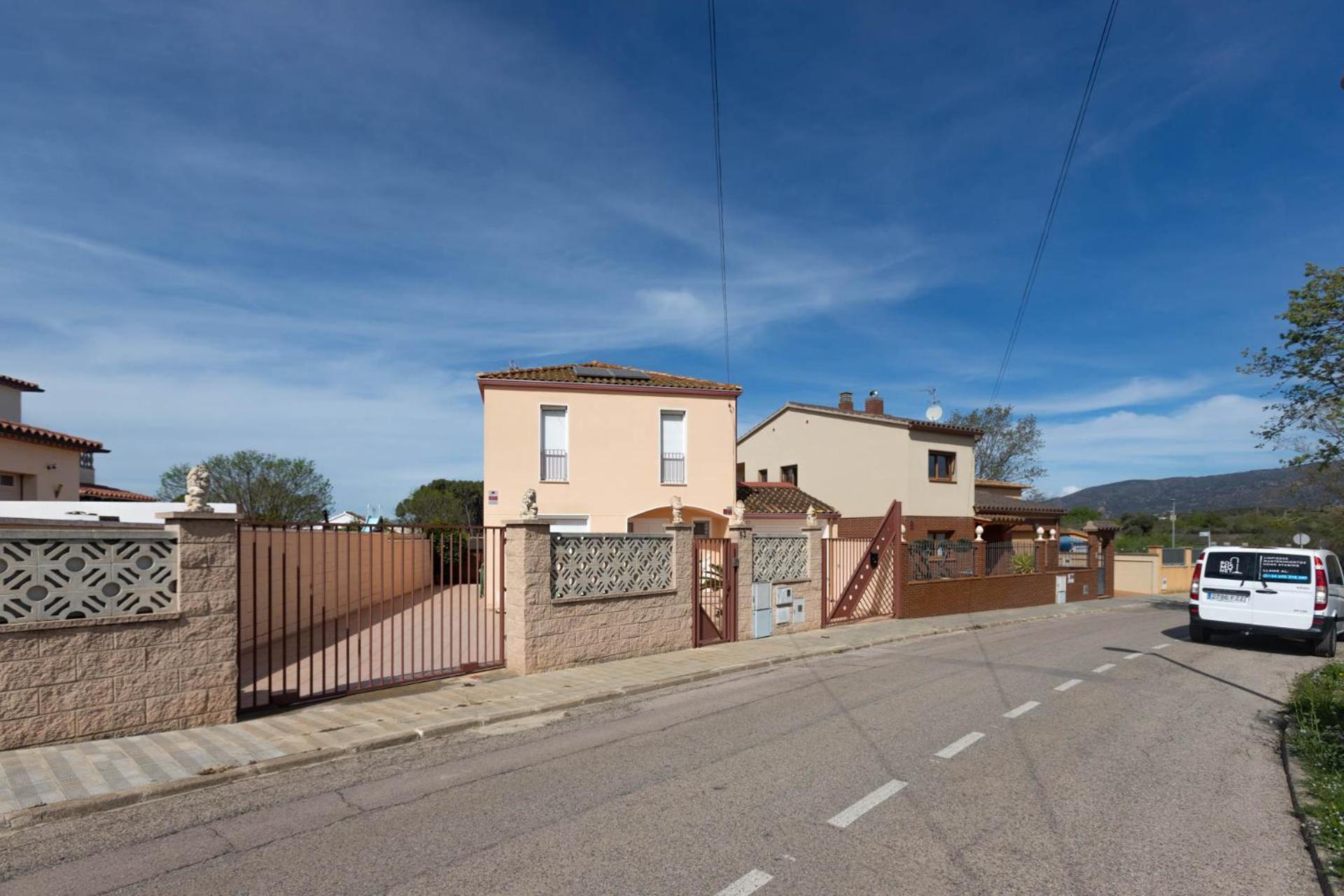 Rnet - Collsacabra Con Piscina Privada Villa *